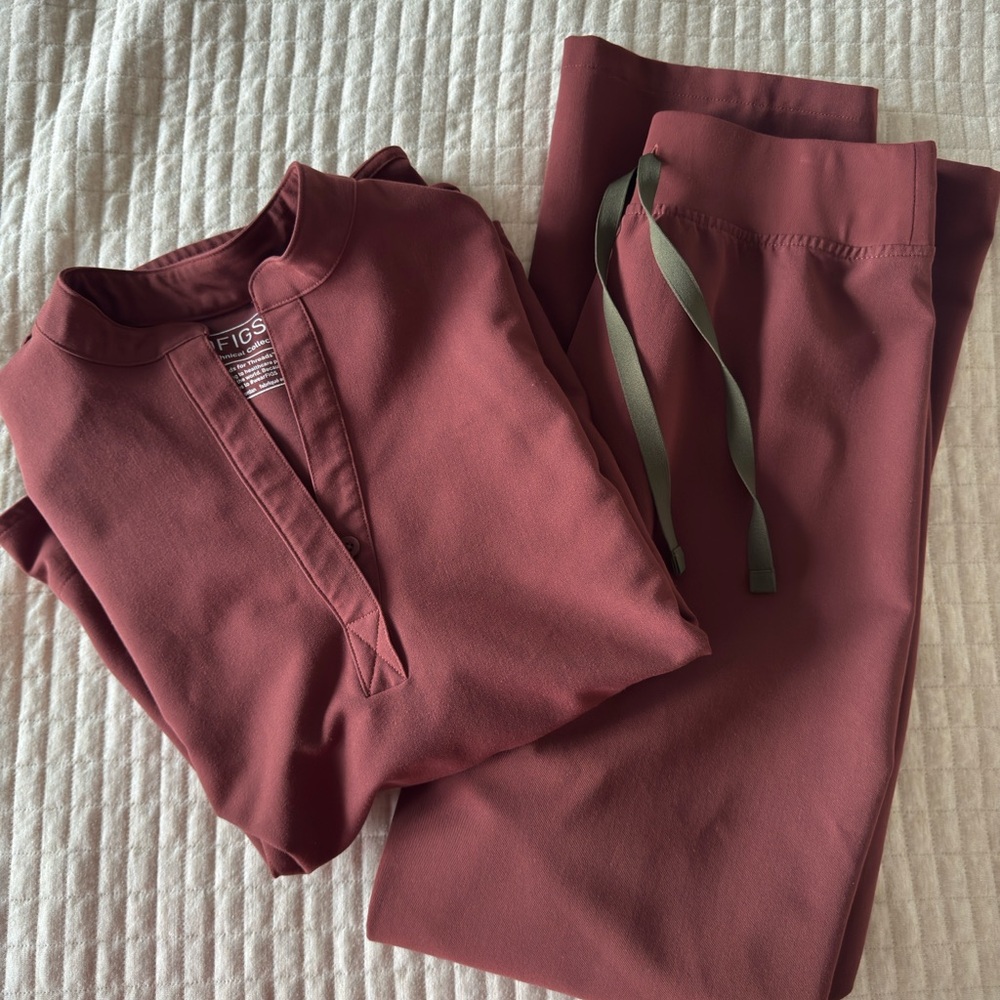 Figs Rafaela Scrub Top - Picture 3 of 3